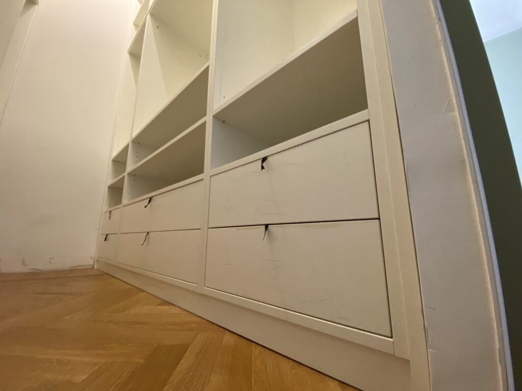 Librerie Artigianali: Il Valore di un Mobile Fatto a Mano 14 Cabina armadio Alessandra