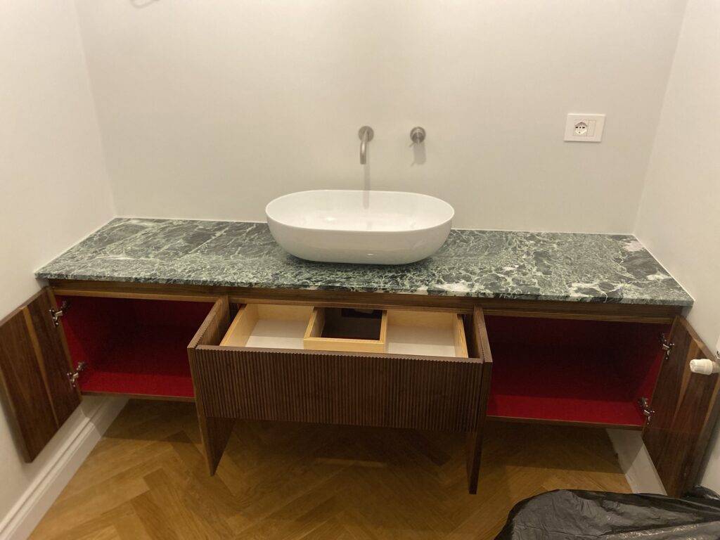 Mobile bagno sospeso Gabriella